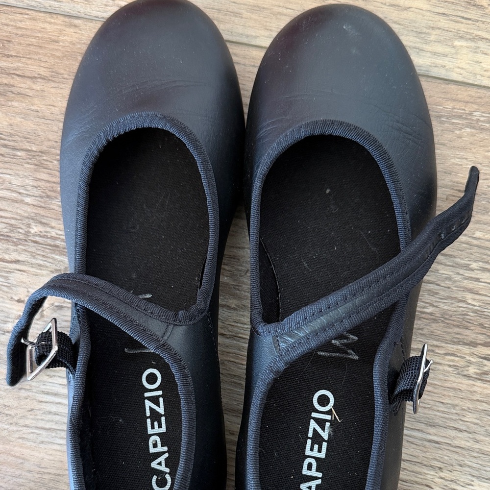 CAPEZIO Tap Shoes (Mary Jane style)! - Picture 3 of 3